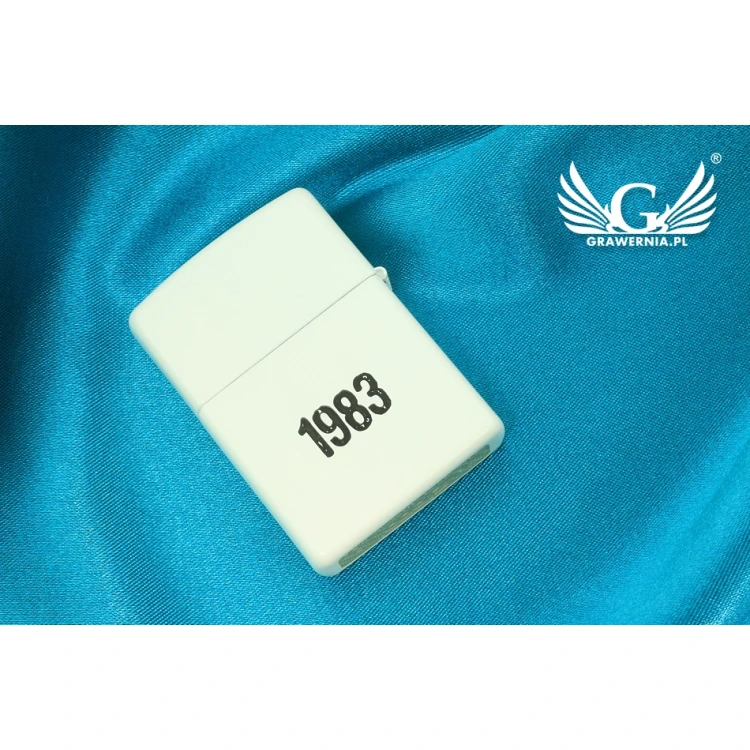 ZIPPO Feuerzeug White Matte Zippo Logo - ZIP007