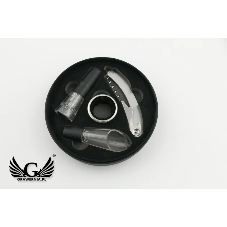 Nubis Weinzubehör-Set mit individueller Gravur - AL012