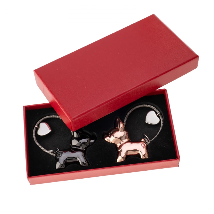 Set von zwei Schlüsselanhängern Verliebte Hündchen mit Ihrer Gravur - BP175