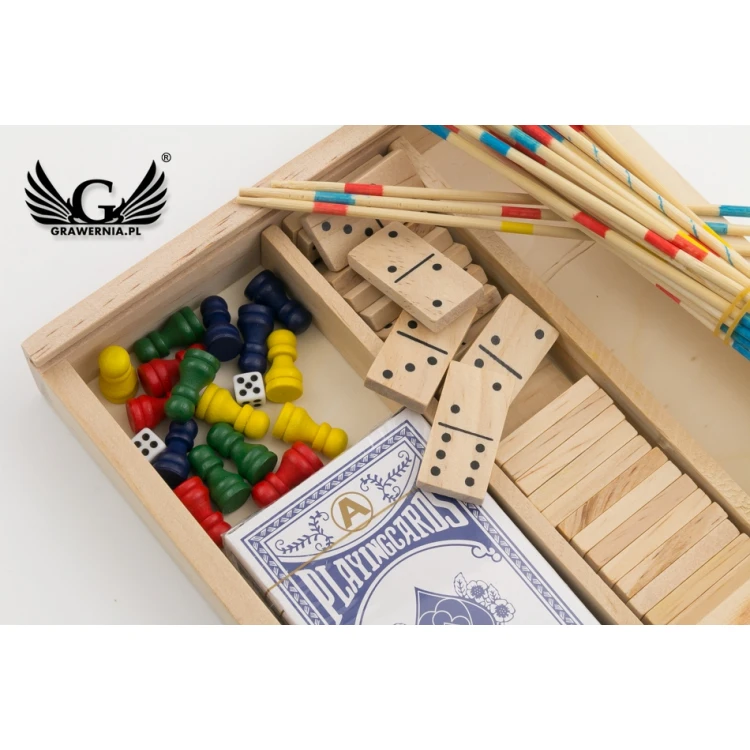 Spielset 4 in 1 Pix in einer Holzbox mit Gravur - GR003