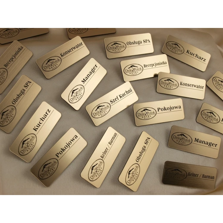 Ausweis für Mitarbeiter Gold 75x30mm - ID006